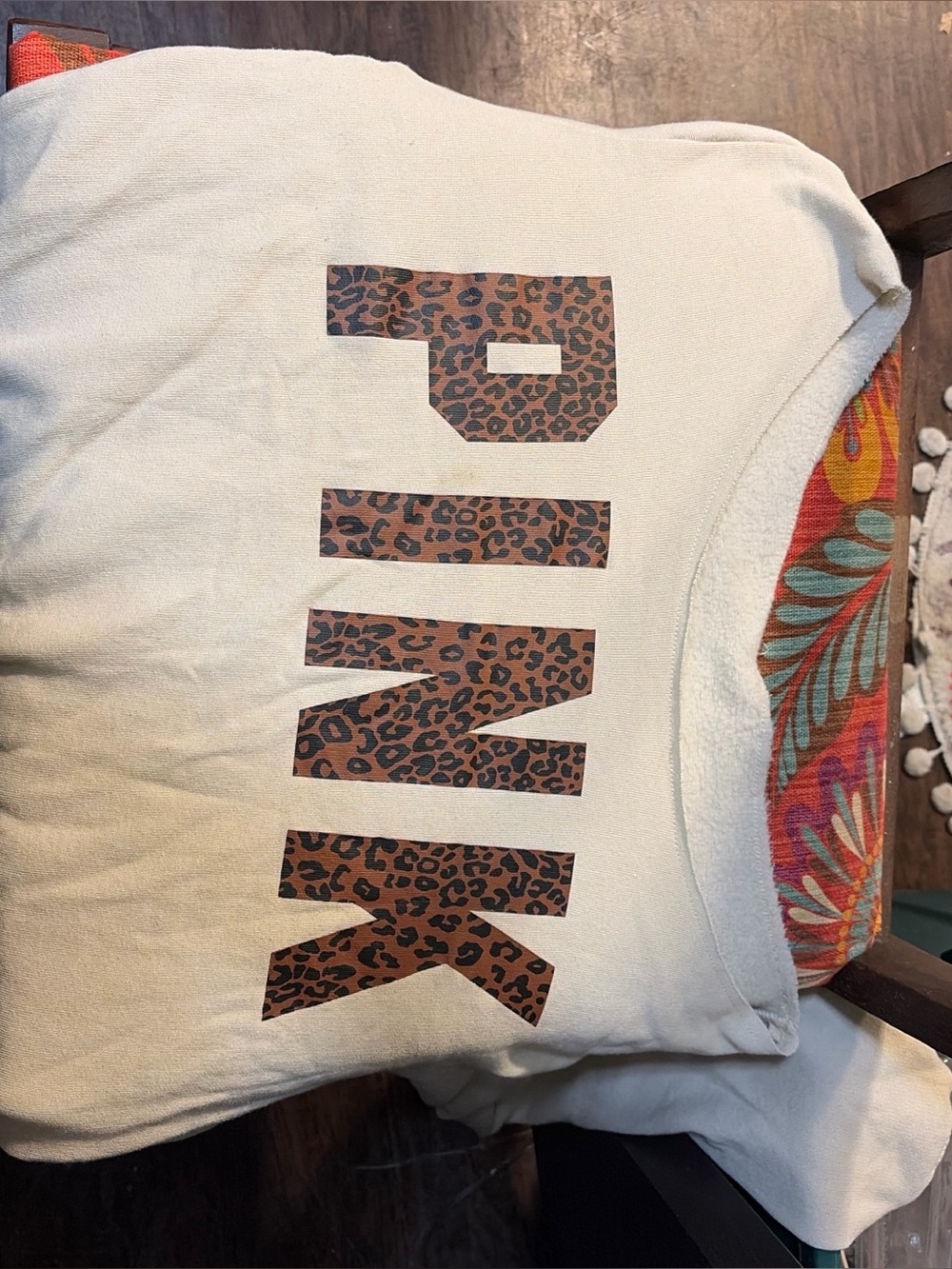 PINK Leopard-Print Logo Crewneck Sweatshirt